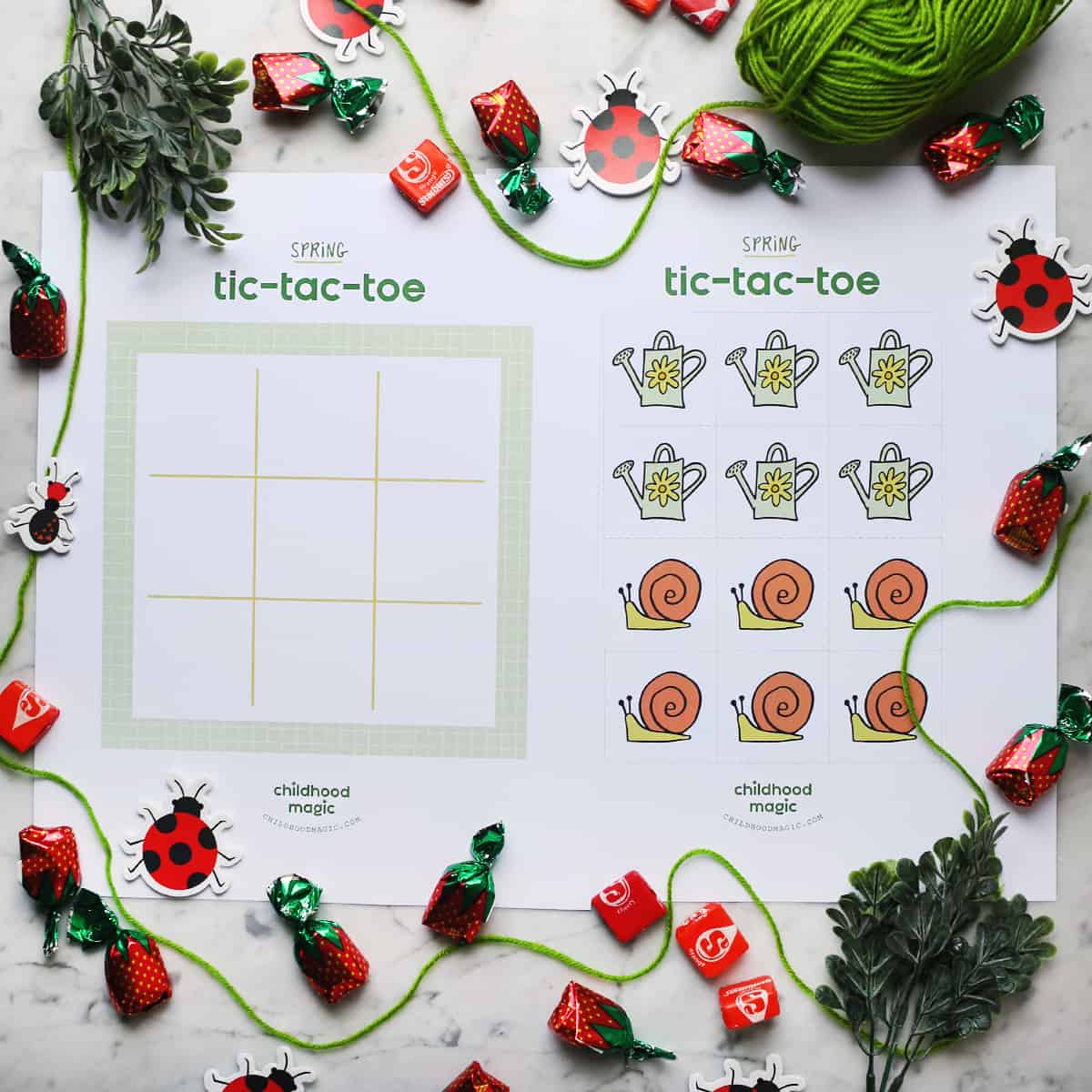 Spring-themed printable tic tac toe board and tokens. 