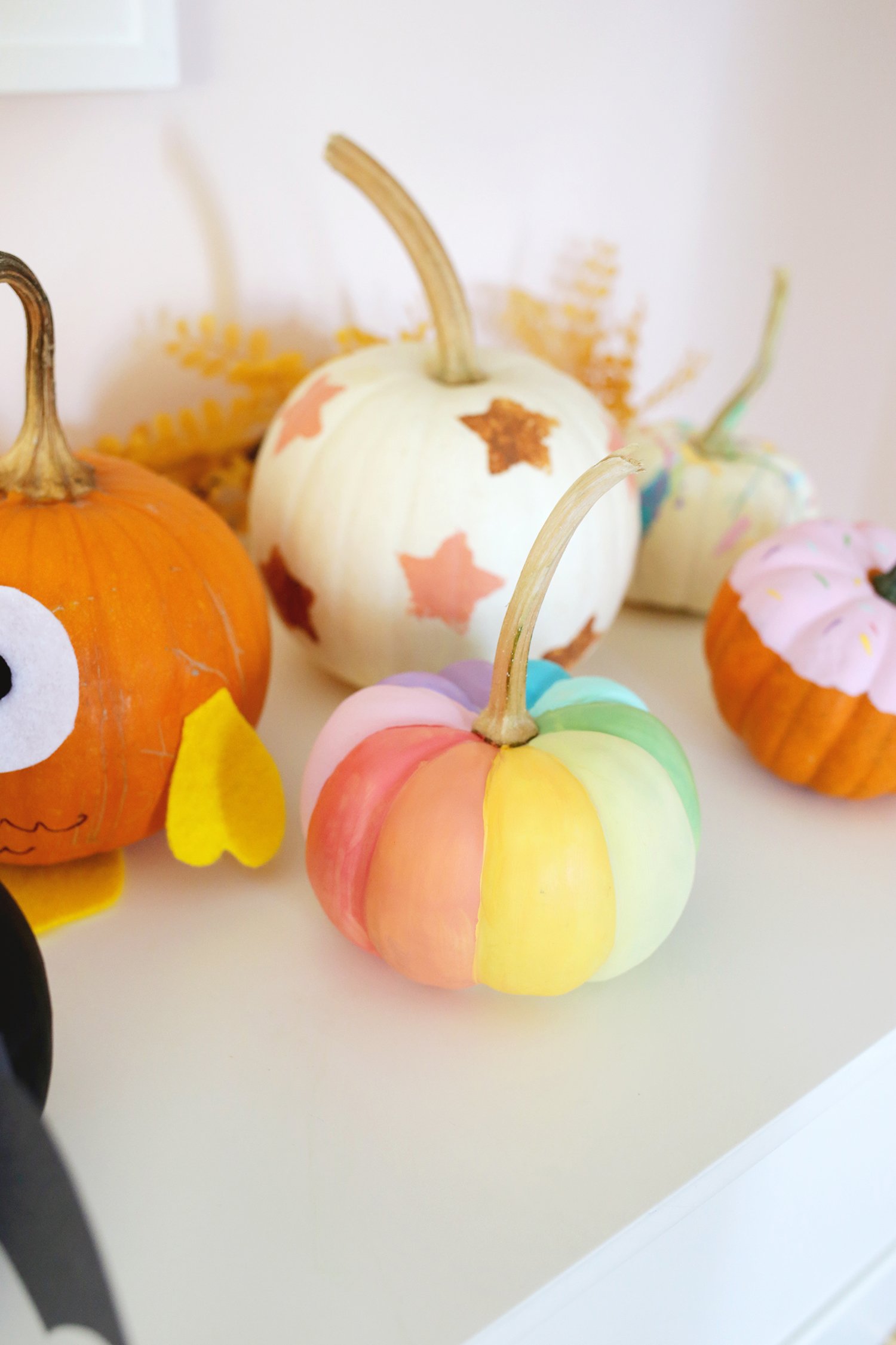 Kids Fall Art Project: Puffy Paint Pumpkins - Emma Owl