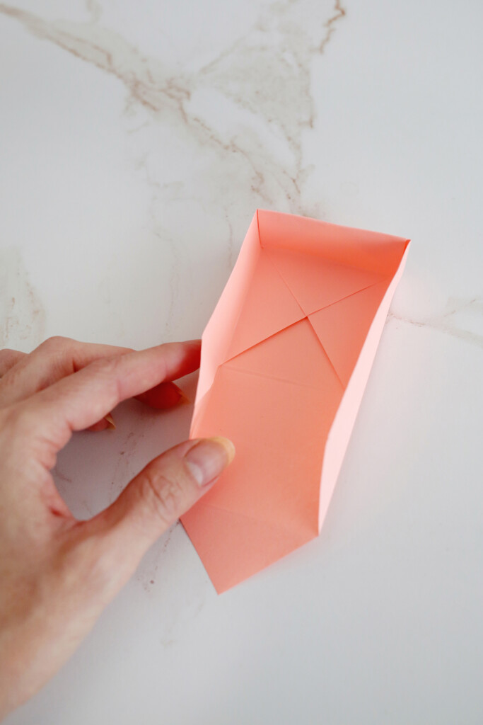 making an origami box lid