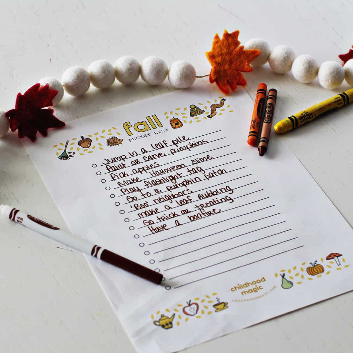 fall-themed printable bucket list.
