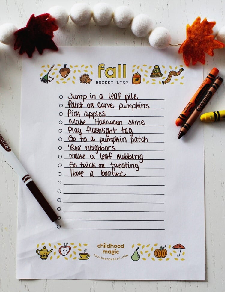 fall-themed printable bucket list.