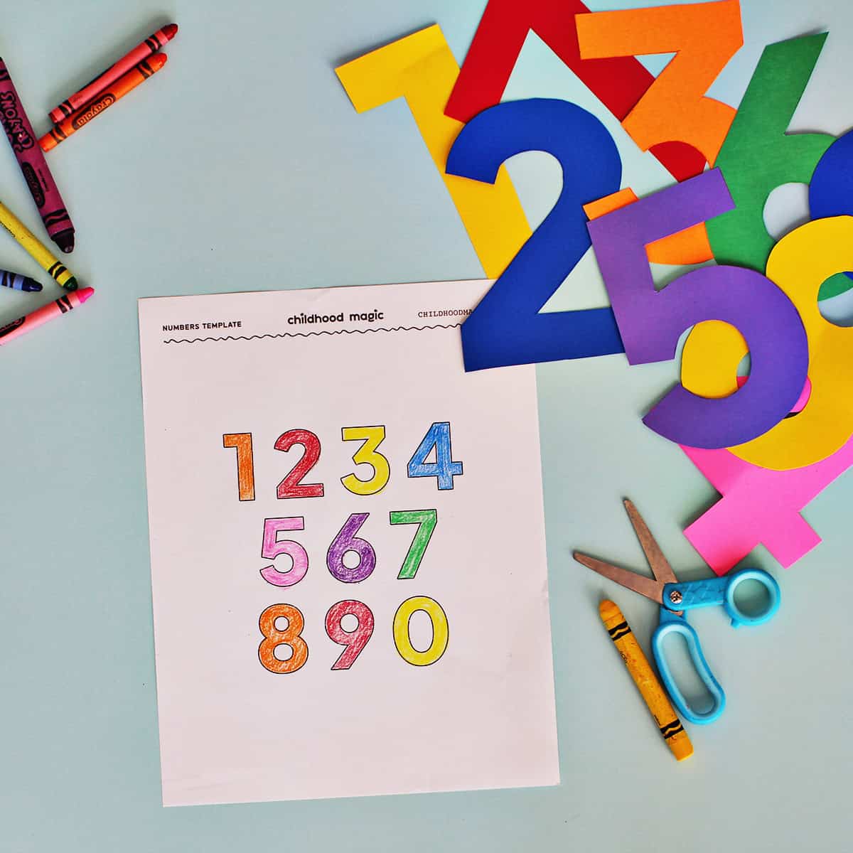 Printable numbers in small and large sizes.