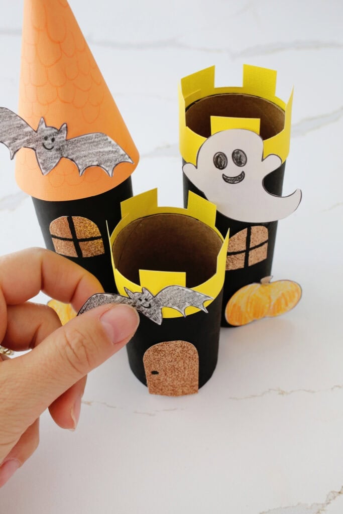 toilet paper roll haunted house