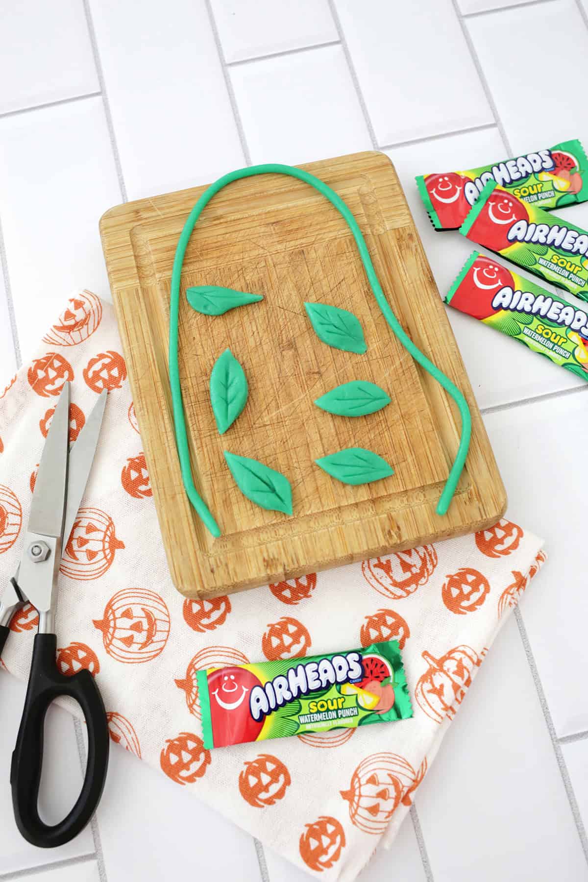 making leafs out of green airheads.